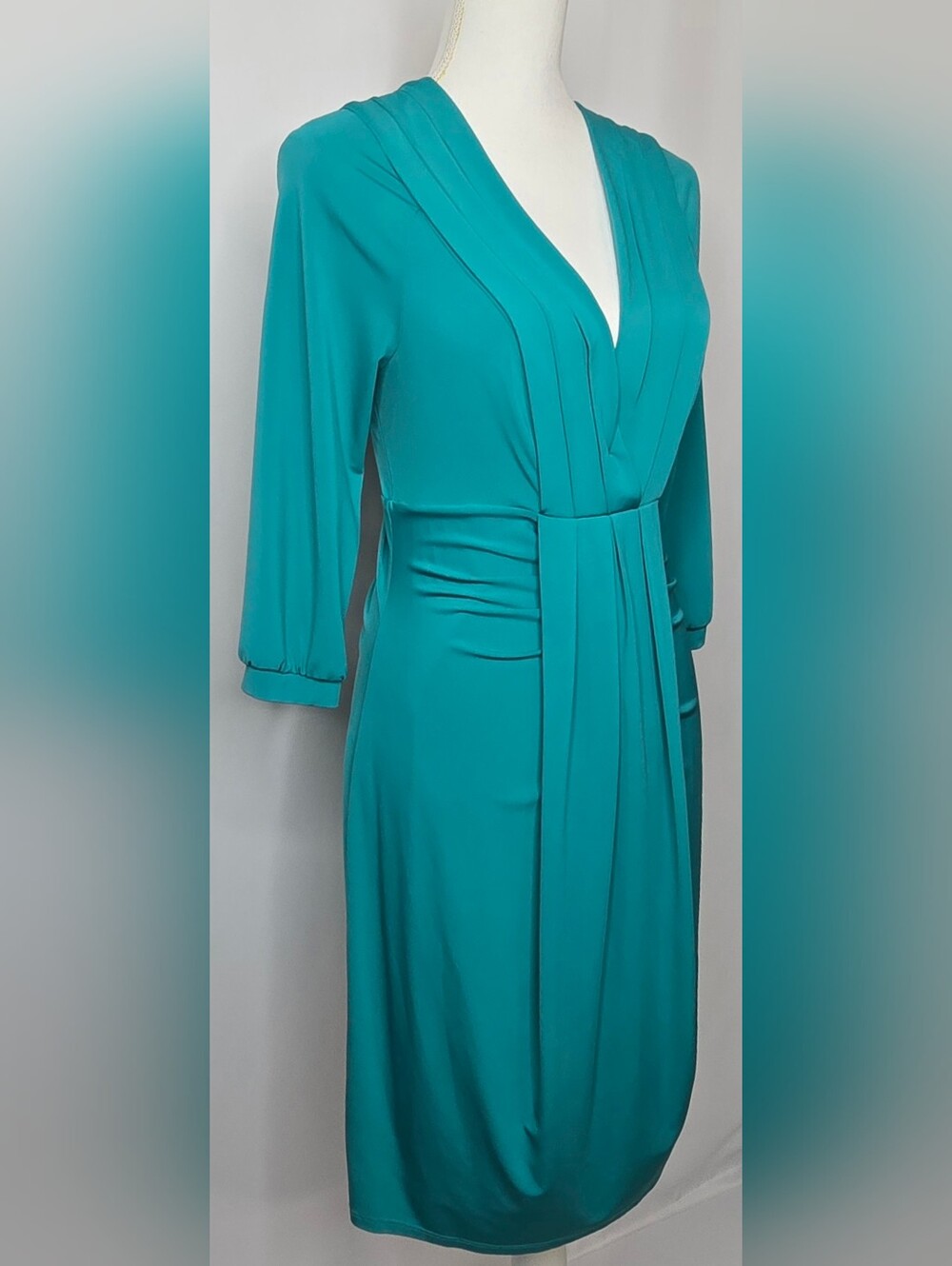BCBGMaxAzria Teal Aqua Wedding Guest Faux Wrap Plunge Ruched Sheath Dress NWOT L - Picture 3 of 7